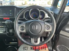 ホンダ N-BOXスラッシュ