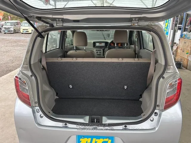 ダイハツ ミライース