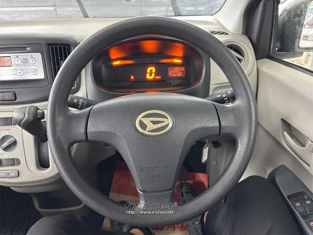 ダイハツ ミライース