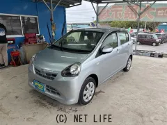 ダイハツ ミライース