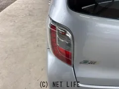 ダイハツ ミライース