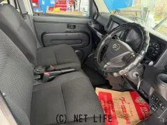 ダイハツ ハイゼットデッキバン