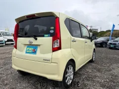 ダイハツ ムーヴ