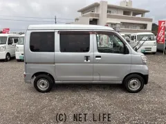 ダイハツ ハイゼットカーゴ