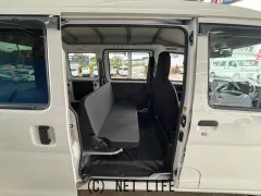 ダイハツ ハイゼットカーゴ