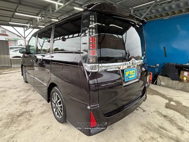 試乗、現車確認大歓迎です♪是非ご来店ください♪ トヨタ ヴォクシー