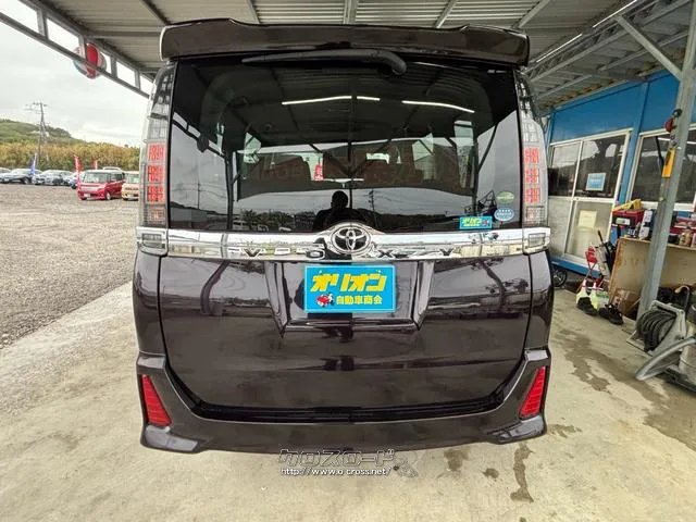 トヨタ ヴォクシー