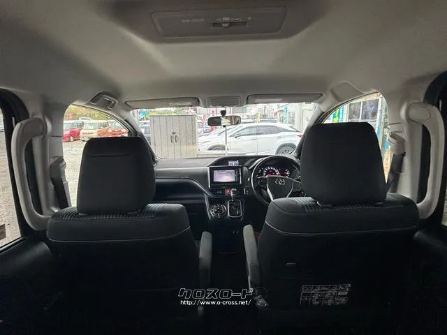 トヨタ ヴォクシー