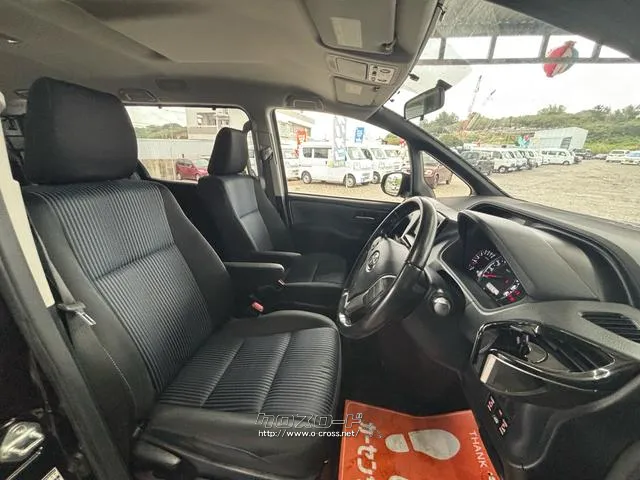 トヨタ ヴォクシー