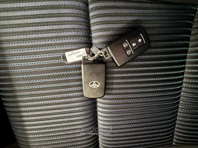 トヨタ ヴォクシー