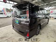 トヨタ ヴォクシー