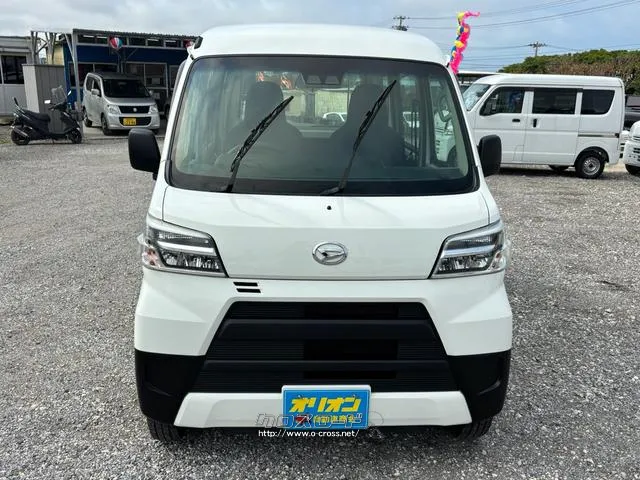 自社認証工場完備♪納車後のアフターサービスもおまかせください♪ ダイハツ ハイゼットカーゴ