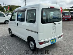 ダイハツ ハイゼットカーゴ