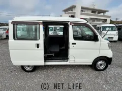 ダイハツ ハイゼットカーゴ