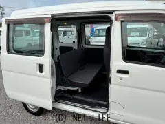 ダイハツ ハイゼットカーゴ