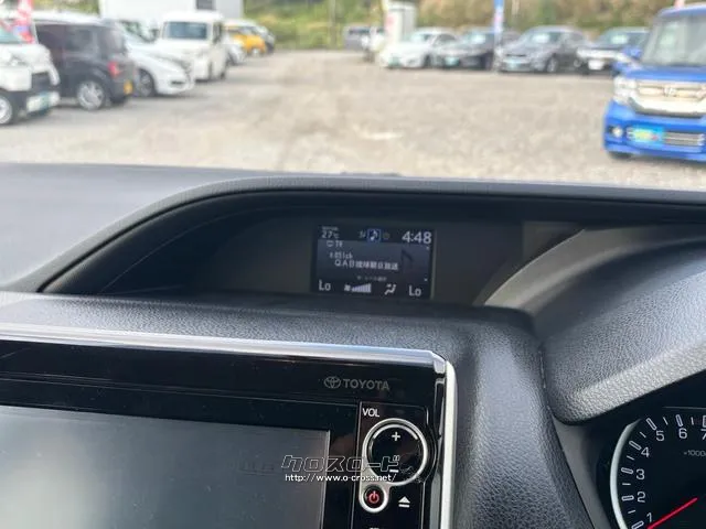 トヨタ ヴォクシー