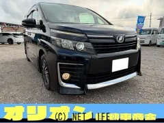 トヨタ ヴォクシー