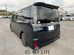 トヨタ ヴォクシー