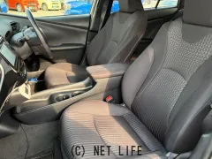 トヨタ プリウス