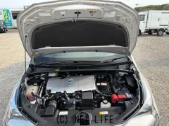 トヨタ プリウス