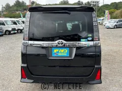 トヨタ ヴォクシー