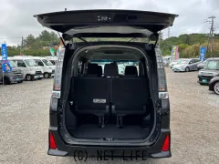 トヨタ ヴォクシー