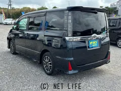 トヨタ ヴォクシー