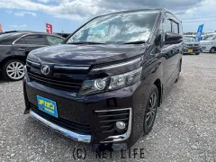 トヨタ ヴォクシー