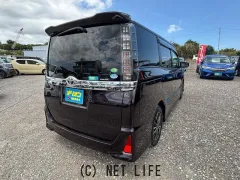 トヨタ ヴォクシー