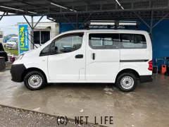 日産 NV200バネットバン