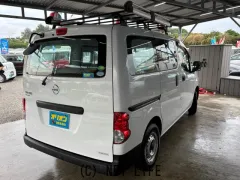 日産 NV200バネットバン