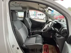 日産 NV200バネットバン