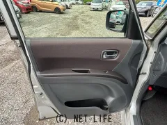 三菱 デリカD：2