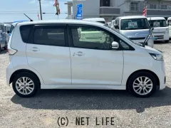 日産 デイズ