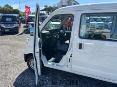 ダイハツ ハイゼットカーゴ