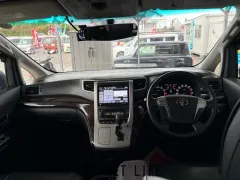 トヨタ ヴェルファイア