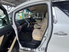トヨタ ヴェルファイア