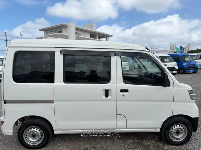 ダイハツ ハイゼットカーゴ