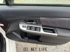 スバル レヴォーグ