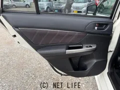 スバル レヴォーグ