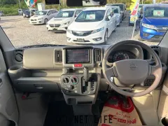 日産 NV100クリッパー