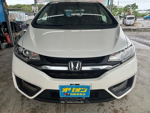 自社認証工場完備♪納車後のアフターサービスもおまかせください♪ ホンダ フィットハイブリッド