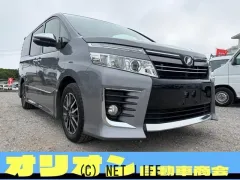 トヨタ ヴォクシー