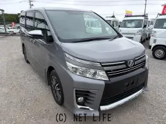 トヨタ ヴォクシー
