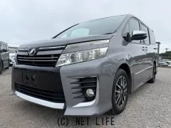 トヨタ ヴォクシー