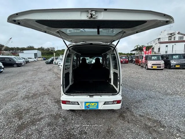ダイハツ ハイゼットカーゴ