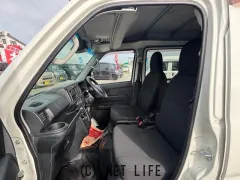 ダイハツ ハイゼットカーゴ