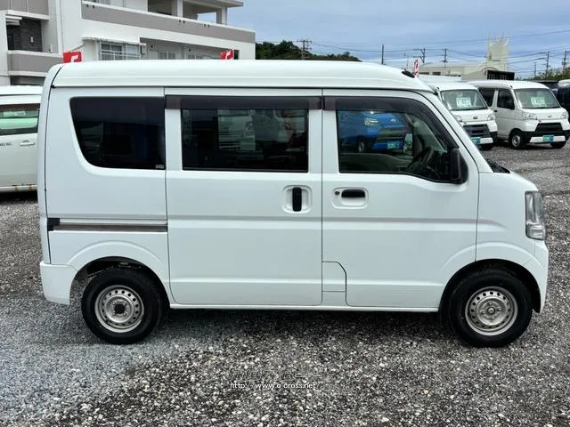 日産 NV100クリッパー
