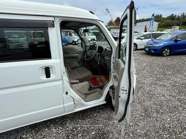 日産 NV100クリッパー