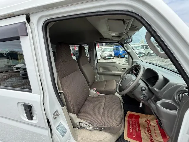 日産 NV100クリッパー
